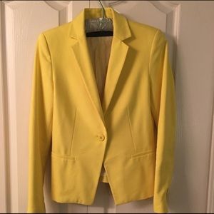 A cutesy little banana yellow blazer